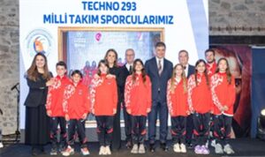İzmir yelkende dünya sahnesinde