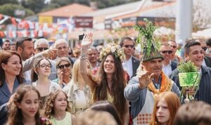 15. Uluslararası Alaçatı Ot Festivali yüz binlerce kişiyi ağırladı