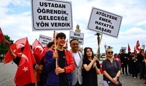 Maarifin Kalbinde Marifetli Gençlik” Kortej Yürüyüşü Gerçekleştirildi