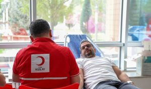 Selçuklu Belediyesi Kızılay’a Destek Olmayı Sürdürüyor
