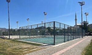 Bostanlı Sahili’ne yeni padel kortları geliyor