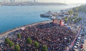 Dünya Kupası Coşkusu İstanbul’un Meydanlarına Taşındı
