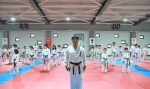 Dünya Şampiyonası Yolunda Uluslararası Karate Semineri Keçiören’de Tamamlandı