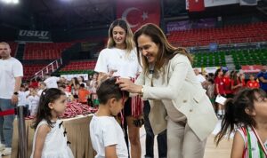 Karşıyaka’da Kış Spor Okulları’na görkemli kapanış