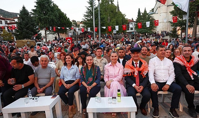 Elmalı’da 12. Temsili Yörük Göçü gerçekleştirildi