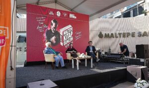 Maltepe Kitap Fuarı’nda İkinci Gün Edebiyat Rüzgarı Esti